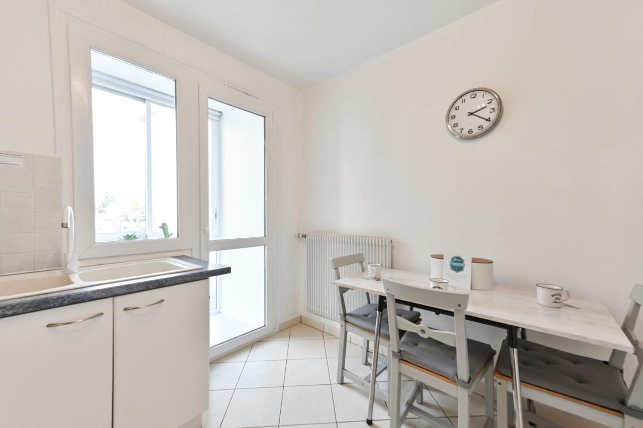 Le Boileau - Apartment For 4 People Parking And Balcony Close To The Lake อานซี ภายนอก รูปภาพ